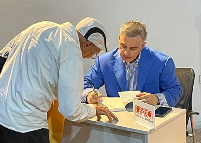 Tarek William Saab Vida Literaria