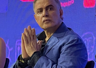 Poeta venezolano Tarek William Saab