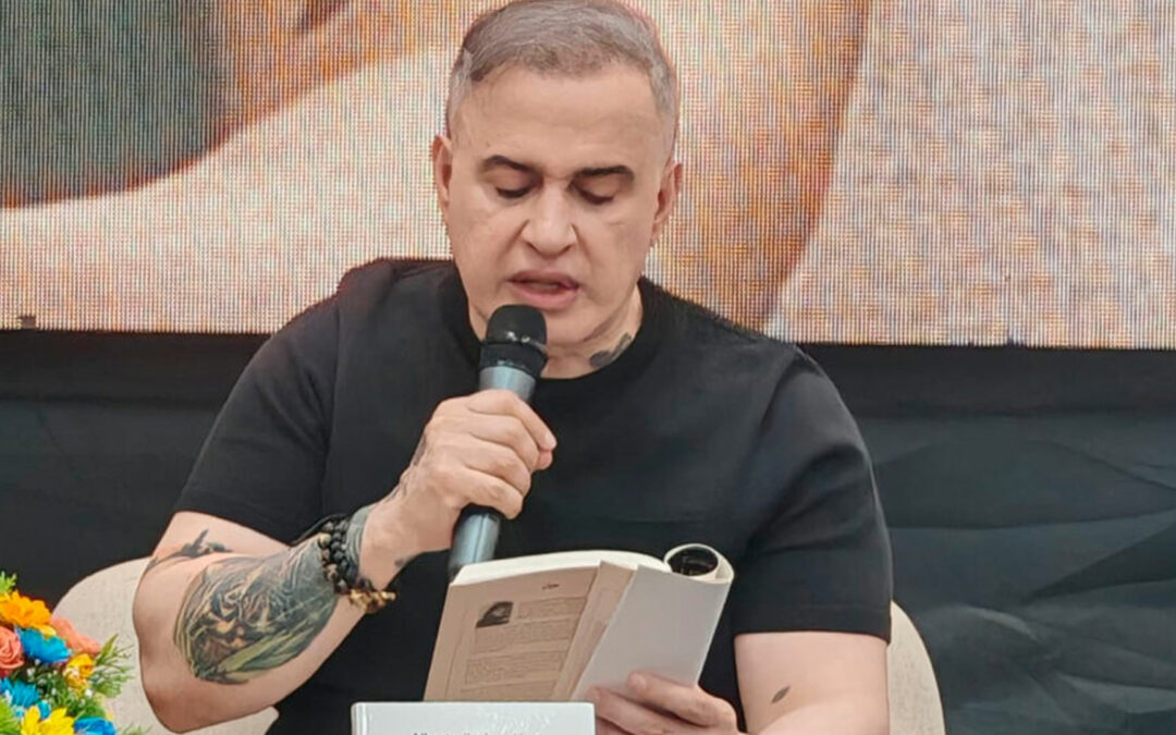 La faceta literaria de Tarek William Saab: Más de 30 años dedicados a la poesía